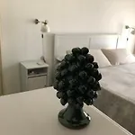 Cosmopolitan Konukevi 4*