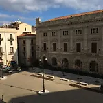 Cosmopolitan Konukevi 4*
