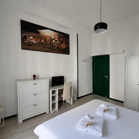 Cosmopolitan Gasthof Palermo