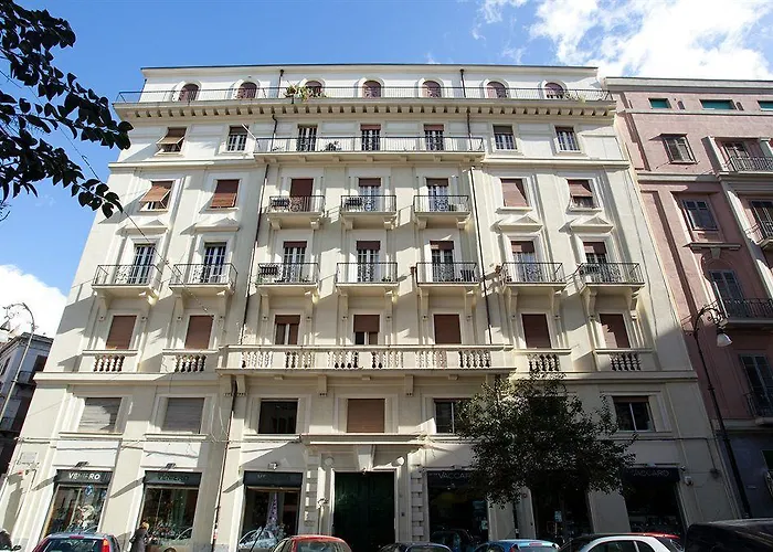 Πανσιόν Cosmopolitan 4*