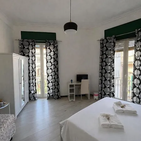 Casa de hóspedes Cosmopolitan 4*